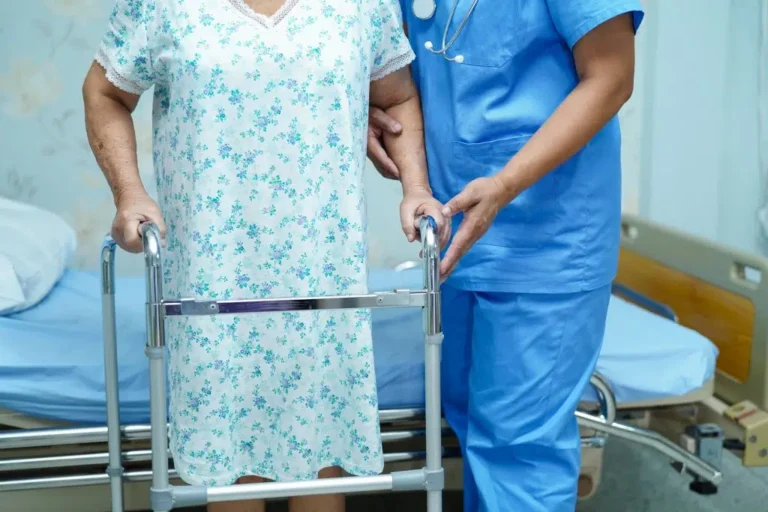 How Professional Patient Handling Services Really Protect Australian Care Environment